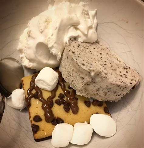 Hefty Dessert Sundae For 295 Calories Warm Fiberone Cookie Dough