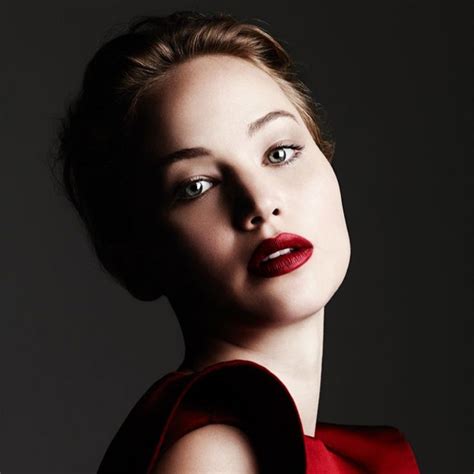 20 Stunning Way To Wear Red Lips