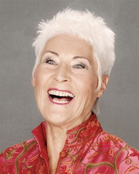 35 Cool Short Hairstyles For Women Over 60 In 2021 2022 Page 7 Of 11