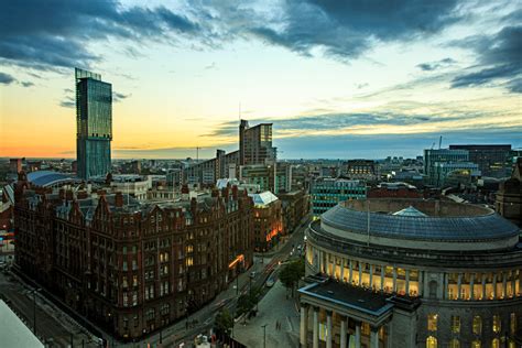 A Complete Guide to Living in Manchester - Complete Prime 