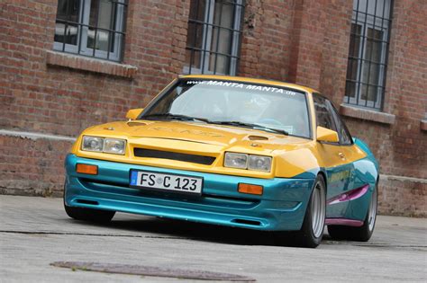 Opel Manta: Der gebräunte Ellenbogen wird 50 - Magazin