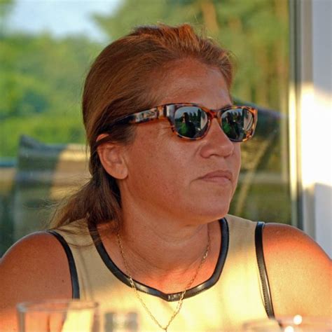 Endettée à cause de sa maman alcoolique, martine sera bientôt à la rue avec son mari et leurs 4 enfants. Rotary Club Keerbergen