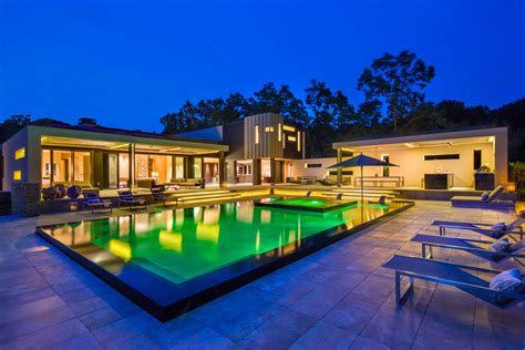 Of The Most Luxury Contemporary Swimming Pool Designs You Ll Ever See