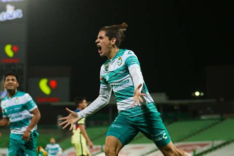 Suneți pe profilul jucătorului santiago munoz, santos laguna. Newcastle 'le echa el ojo' a Santiago Muñoz y Santos ...