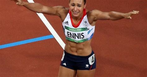 Jessica Ennis Wins Heptathlon Britain S First Track Gold CBS News