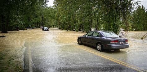 Driving In A Storm 5 Tips To Help Protect Yourself In A Flood