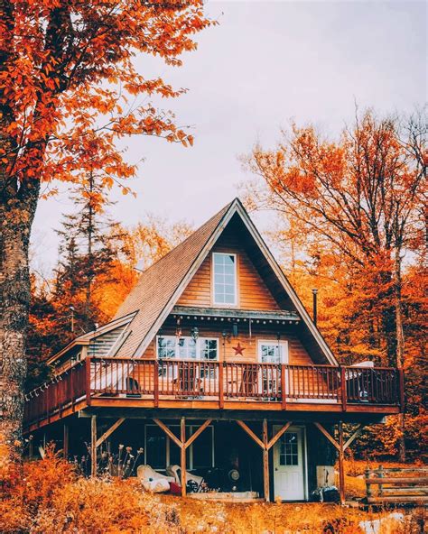 Pin By My Visual Diary On Autumn House In The Woods Cabins In The