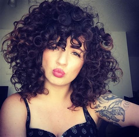 If you have 3b curls, you might have . Pin by CWD on Never enough curls | Curly hair styles ...