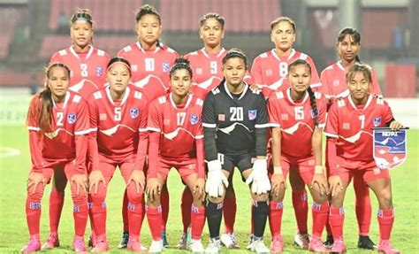 साफ यू १८ महिला च्याम्पियनसिप नेपालले बंगलादेशसँग खेल्दै