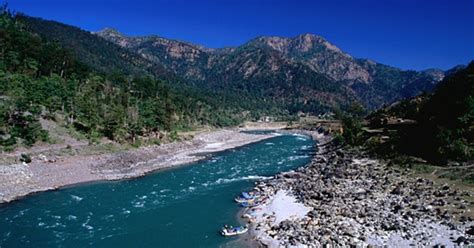 Nepals Top River 6000 Rivers Of Nepal Places To Visit In Nepal