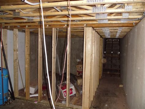 Old dirt floor basements without heat are great for maintaining proper temperature and humidity levels (be sure to insulate between the house and root cellar). PEI ECO PLUS LIVING PROJECT: Still siding, Plumbing ...