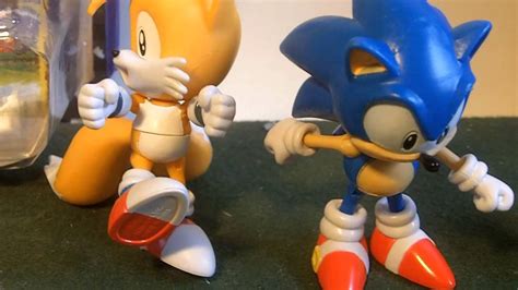 Figure Reviews Classic Tails And Sonic 3 Inch Jazwares Youtube