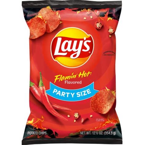 Lays® Flamin Hot Flavored Potato Chips Party Size 125 Oz Food 4 Less