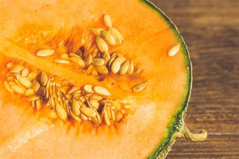 How To Pick The Perfect Cantaloupe Life At The Table