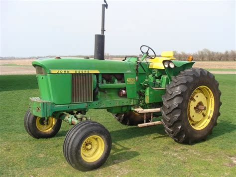 The John Deere 4020 Tractor A History Of Record Making Auctioned