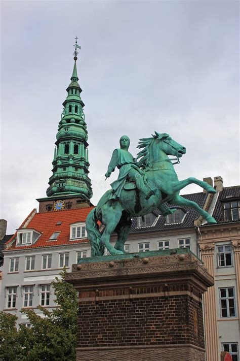 Absalon Statue Copenhagen Stock Image Image Of Copenhagen 25357249