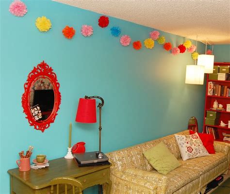 Other than creating a stunning visual effect for wall. 37 DIY Paper Garland Ideas | Guide Patterns