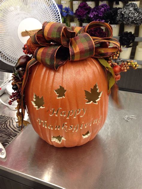 20 Easy Thanksgiving Pumpkin Carving