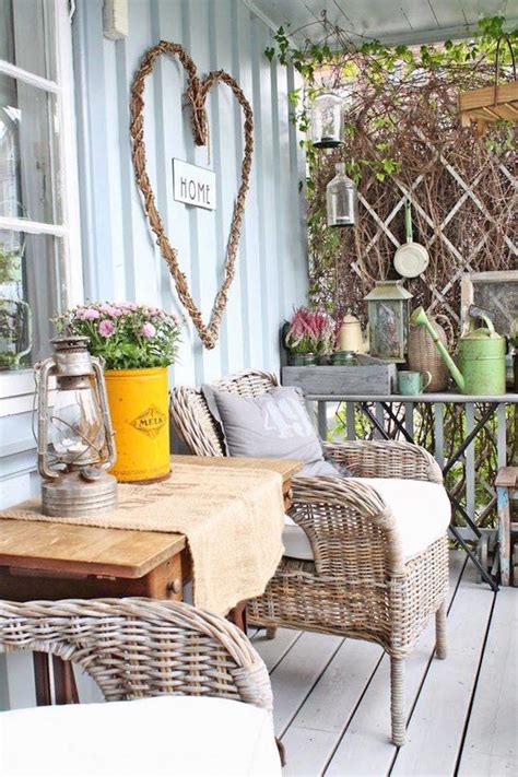 15 Magnificent Shabby Chic Porch Designs You Will Enjoy