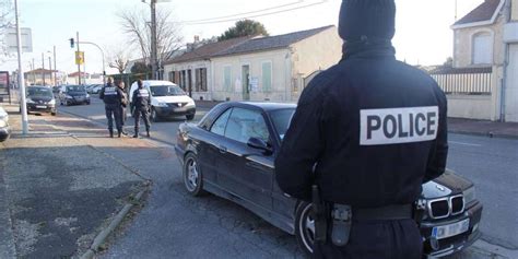 Agen Ils Se Font Pincer En Plein Cambriolage