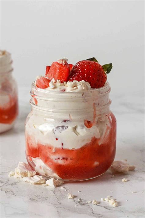30 Vegan Strawberry Desserts Bakedbyclo Vegan Dessert Blog