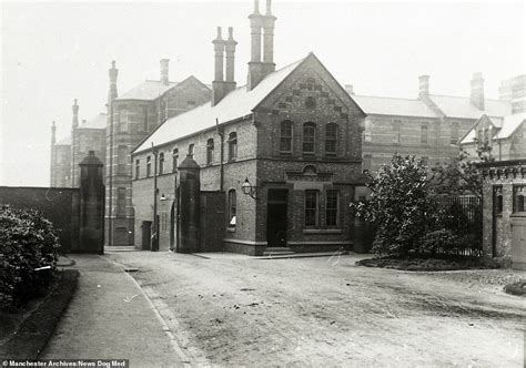 Evocative Pictures From 19th Century Workhouse In Victorian Britain