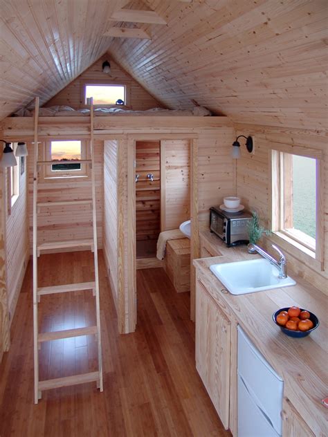 A tiny house built minus the chemicals. Future Tech: Futuristic Architecture - Tiny Homes