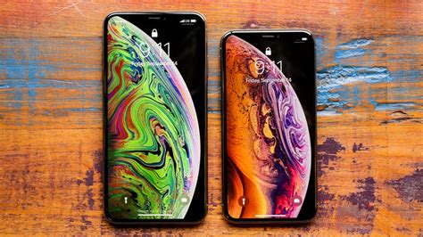The Iphone Xs Max Behemoth Shown From Every Angle Cnet