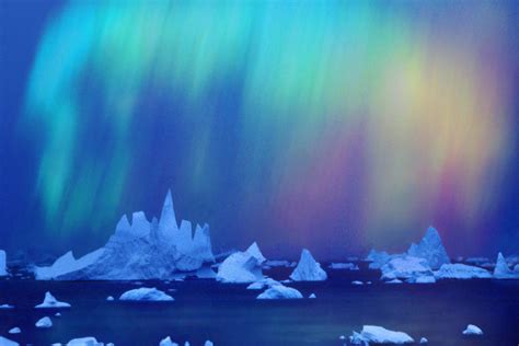 Aurora Australis Southern Light Over Icebergs Bellingsha Flickr