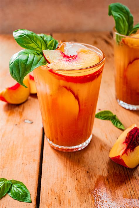 Hard Peach Lemonade