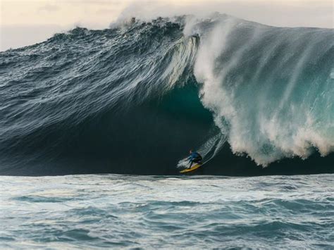 Mark Mathews Uses Psychology Of Fear From Big Wave Surfing In Recovery
