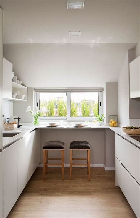 Si tienes una isla, este detalle marcará la diferencia. Diseños de cocinas pequeñas con barra | Decoracion de ...