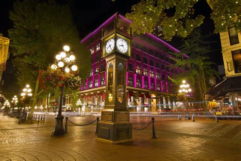 The 17 Coolest & Best Airbnbs in Vancouver, Canada | Airbnb Vancouver