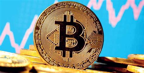 Some economic analysts predict a big change in crypto is forthcoming as institutional money enters the market. Bitcoin rallies above $30,000 for first time | Daily FT