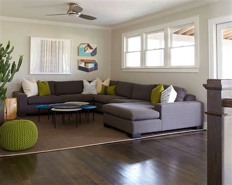 Yang paling penting adalah memilih sofa ruang tamu berukuran ideal yang dapat memberikan fungsi semoga ulasan di atas bisa bermanfaat untuk anda yang sedang mencari tips mengisi kursi tamu untuk ruangan yang sempit. 63 Model Desain Kursi dan Sofa Ruang Tamu Kecil Terbaru ...