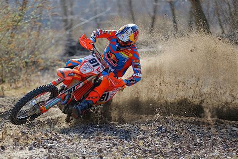 Ktm Enduro Racing Team Is Ready For 2017 Season Autoevolution