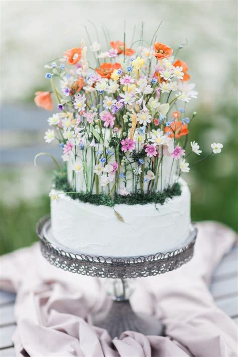Wildflower Wedding Cake Via Lovemydress Net Bride Blossom