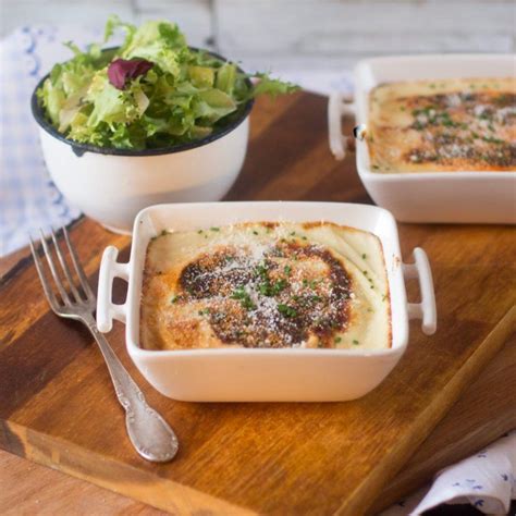 Tapar la bandeja con una hoja de papel aluminio y cocer a. Cómo preparar canelones con atún y espinacas con Thermomix ...