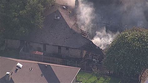 Firefighters Working Large House Fire In Plano Nbc 5 Dallas Fort Worth
