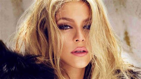 Stream tracks and playlists from shakira on your desktop or mobile device. Shakira HD Wallpapers - Wallpaper Cave