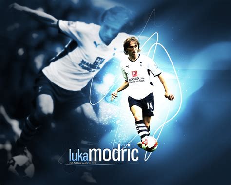 Şu anda real madrid'e odaklandım. Wallpaper : poster, guitarist, Tottenham Hotspur, Luka ...