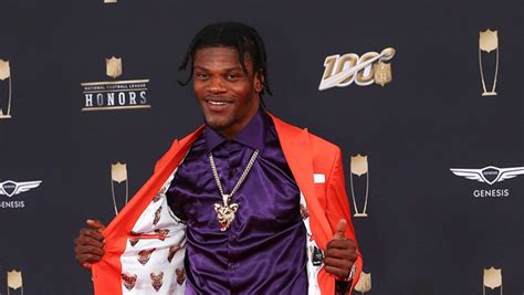 Lamar Jackson Becomes Second Player To Win Nfl Mvp With Unanimous Vote