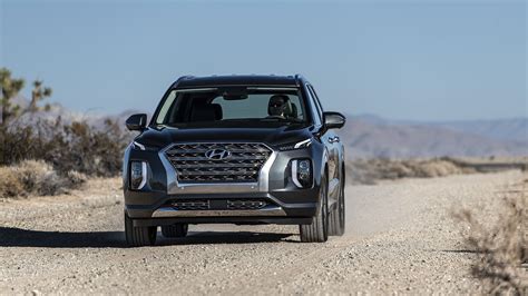 2020 Hyundai Palisade Is A Three Row Flagship With Luxury Looks