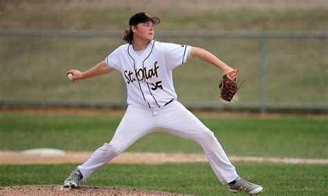It is with great sadness and a sense of immense loss that we can confirm that andrew devine passed. Hanson Devine - Baseball - St. Olaf College Athletics