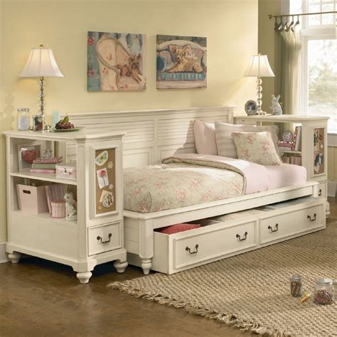 Love The Entire Look Daybed With Storage White Twin Bedroom Set Bedroom Furniture Sets
