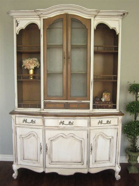 Good dining room design should include space for a dining room hutch or sideboard for some other kind of dining room storage that is attractive, efficient and easy to access. The New French Dining Hutch - TIDBITS&TWINE