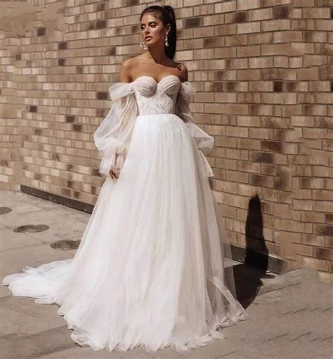 Ezra Puff Sleeve Bridal Gown Off The Shoulder Wedding Gown Evelyn Belluci
