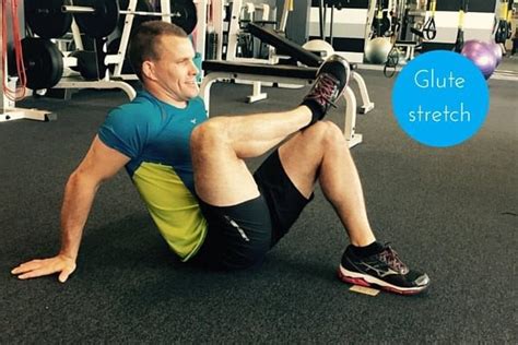 15 Static Stretching Exercises To Totally Enhance Your Workout Routine