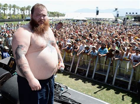 Action Bronson Punches Stage Invader Before Throwing Him Offstage