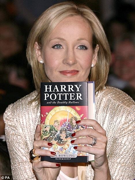 J K Rowling Autora Del Libro De Harry Potter Da Licencia Abierta A My Xxx Hot Girl